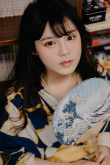 年轻的后妈